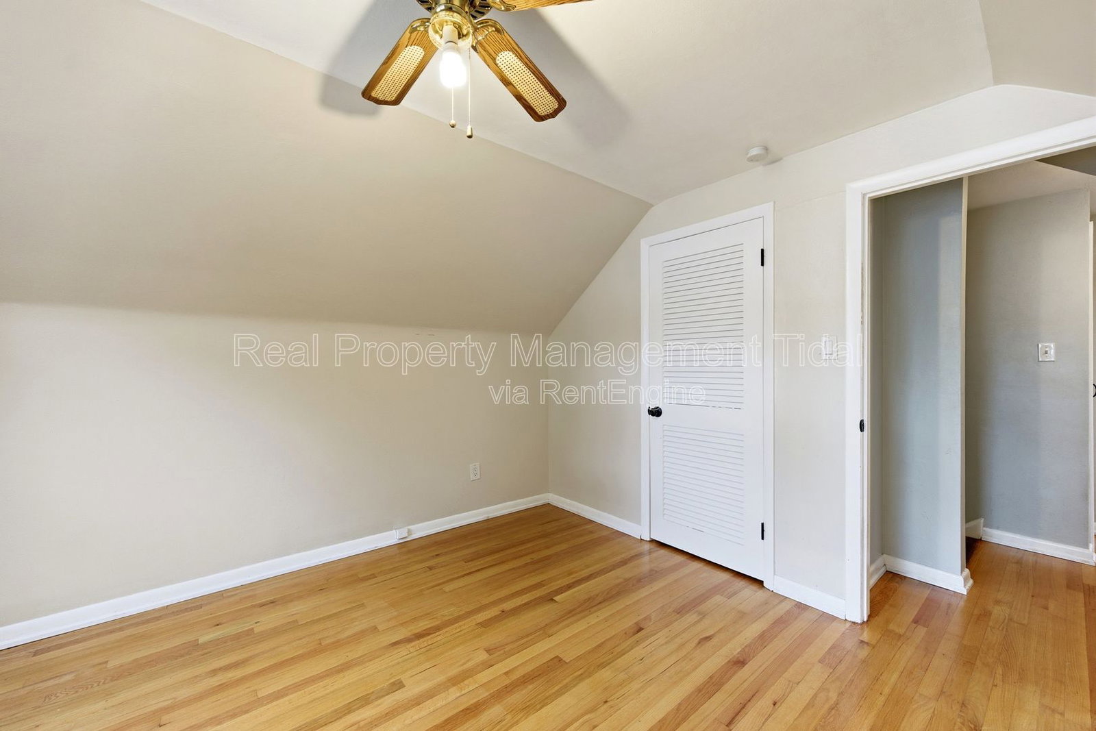 Gallery Image 33