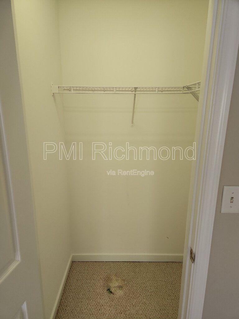 Gallery Image 19