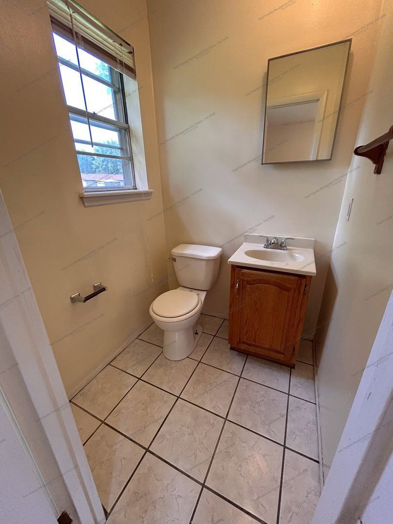 Gallery Image 18