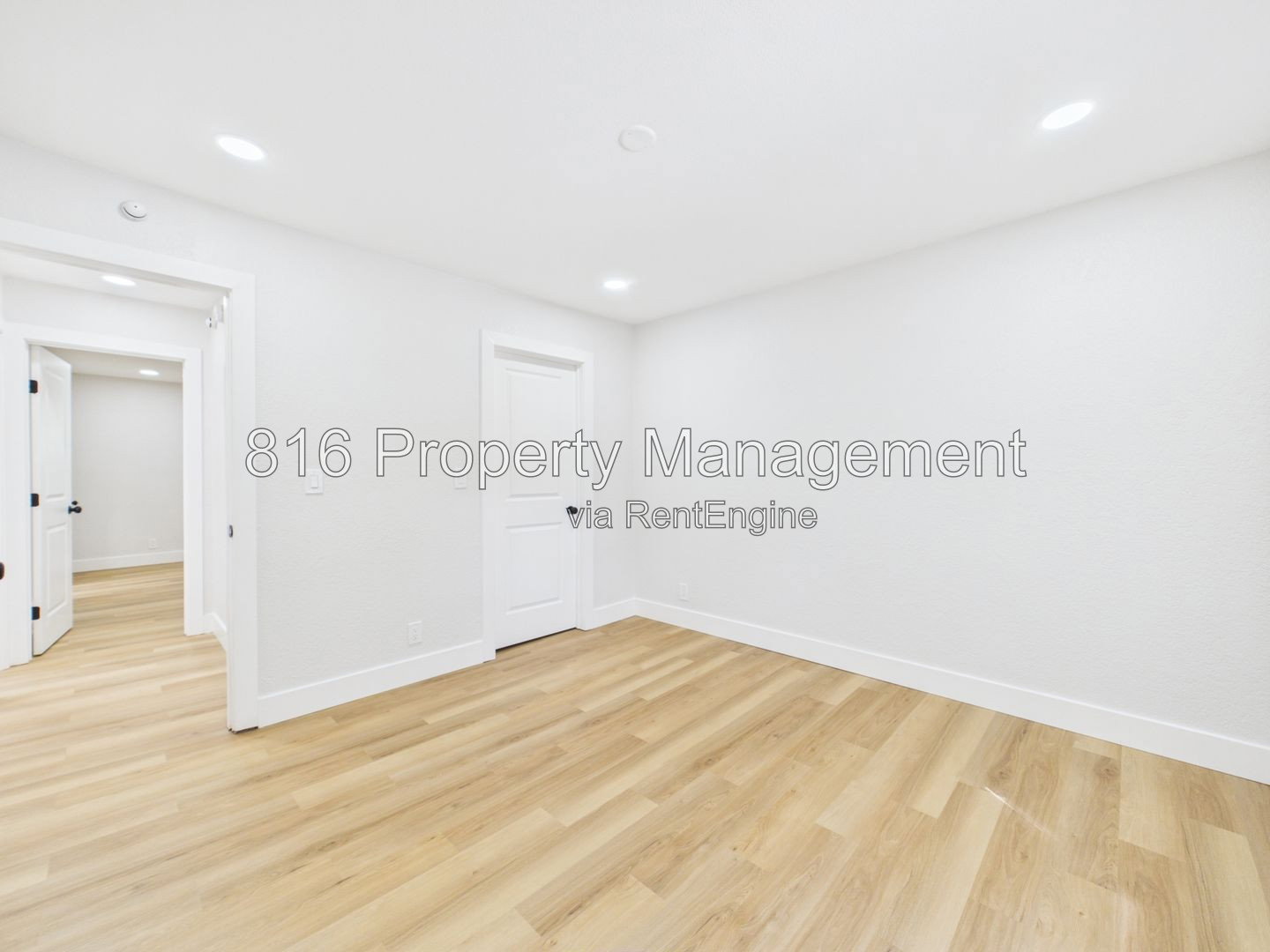 Gallery Image 19