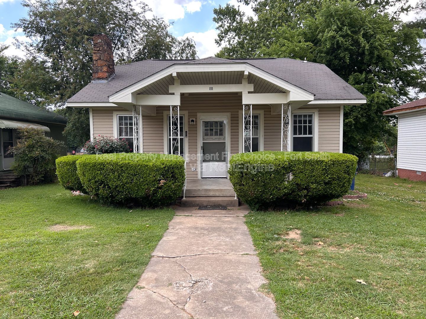 Gallery Image 0