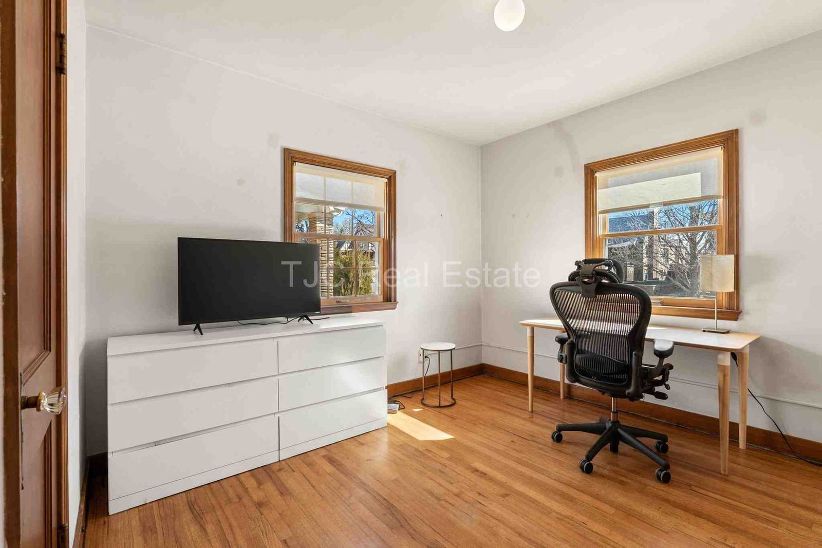 Gallery Image 17