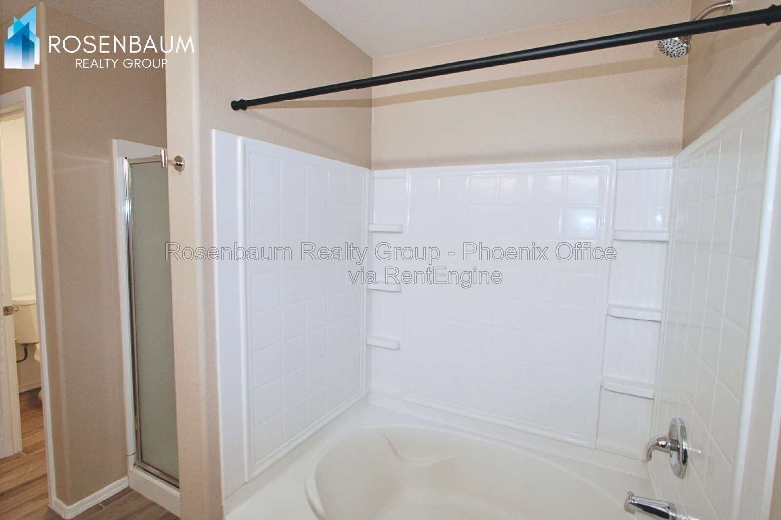 Gallery Image 16