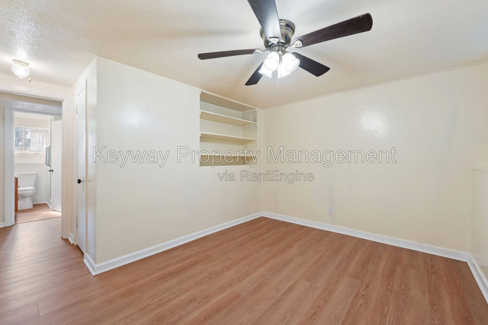 Gallery Image 17
