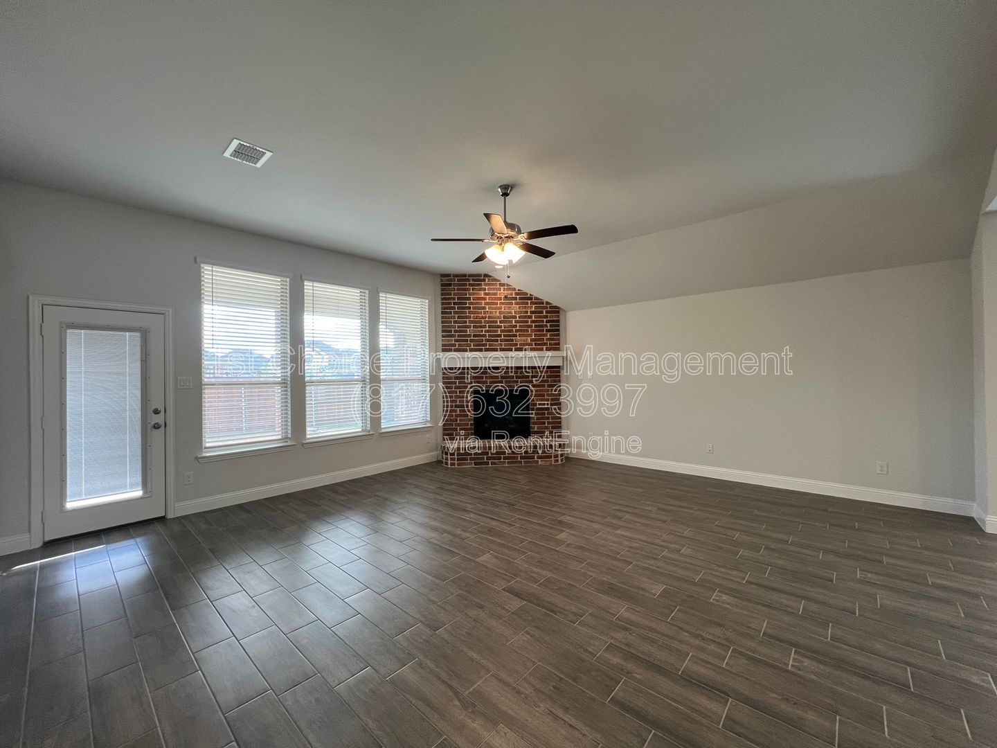 Gallery Image 17