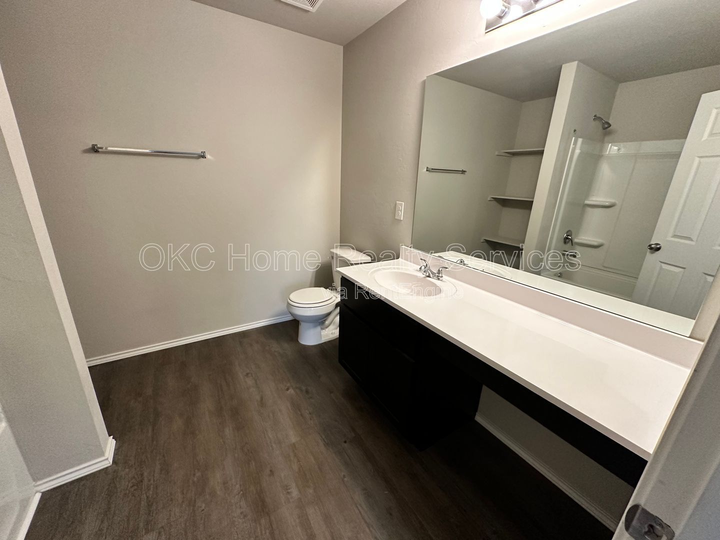 Gallery Image 14