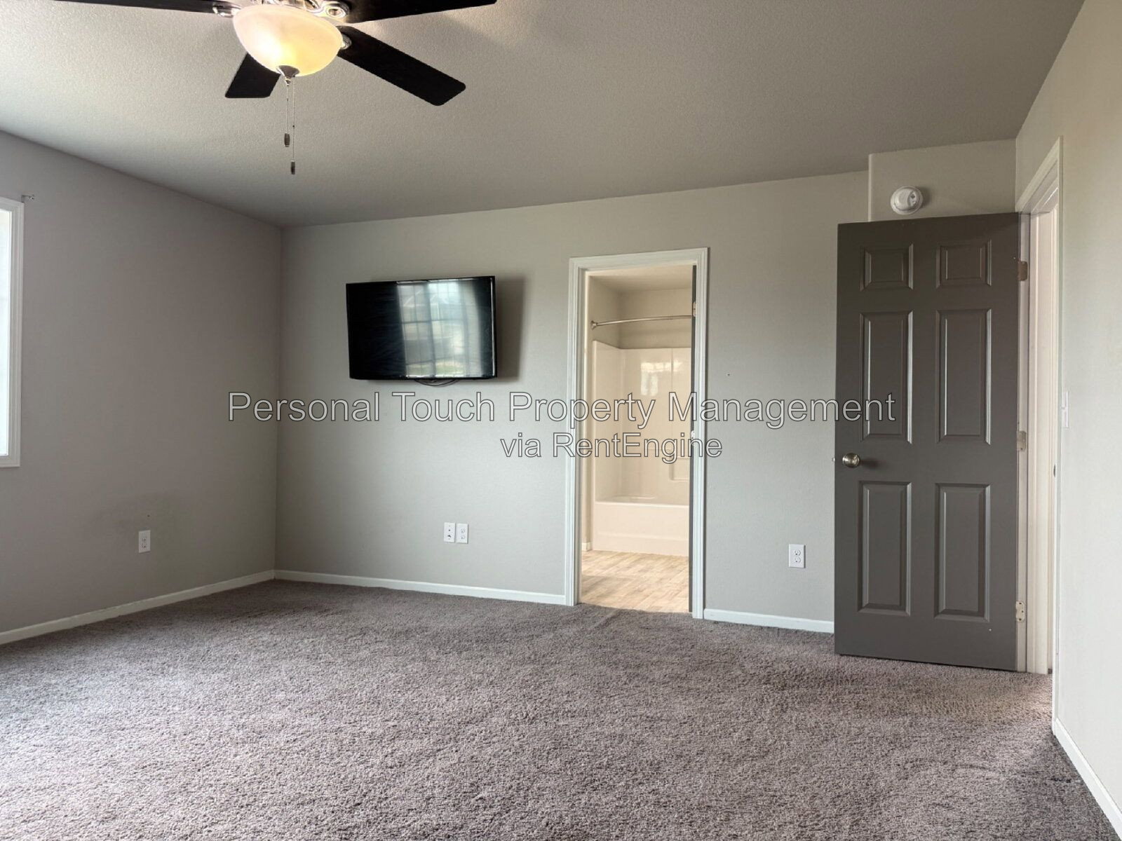 Gallery Image 33