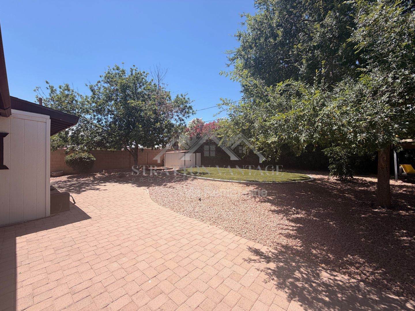 Gallery Image 22