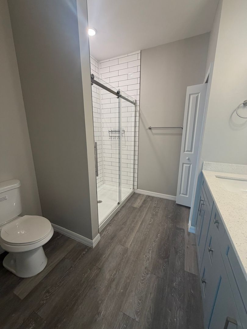 Gallery Image 15