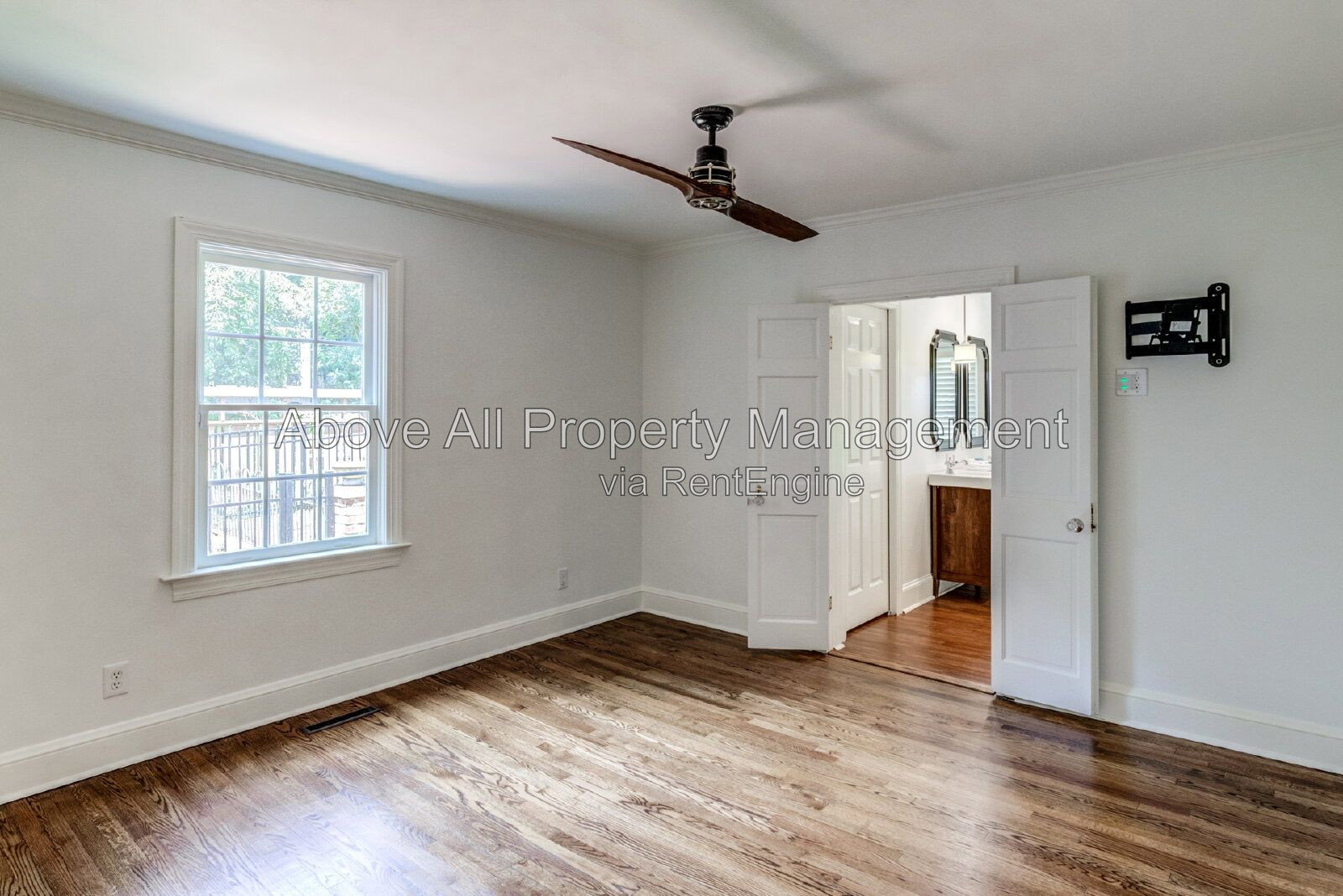 Gallery Image 42