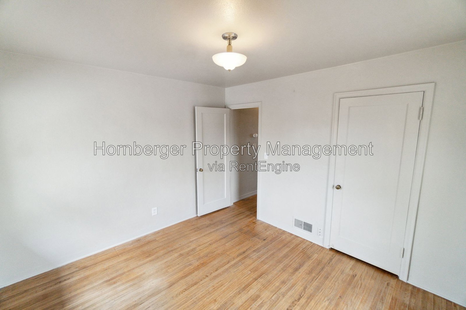 Gallery Image 19