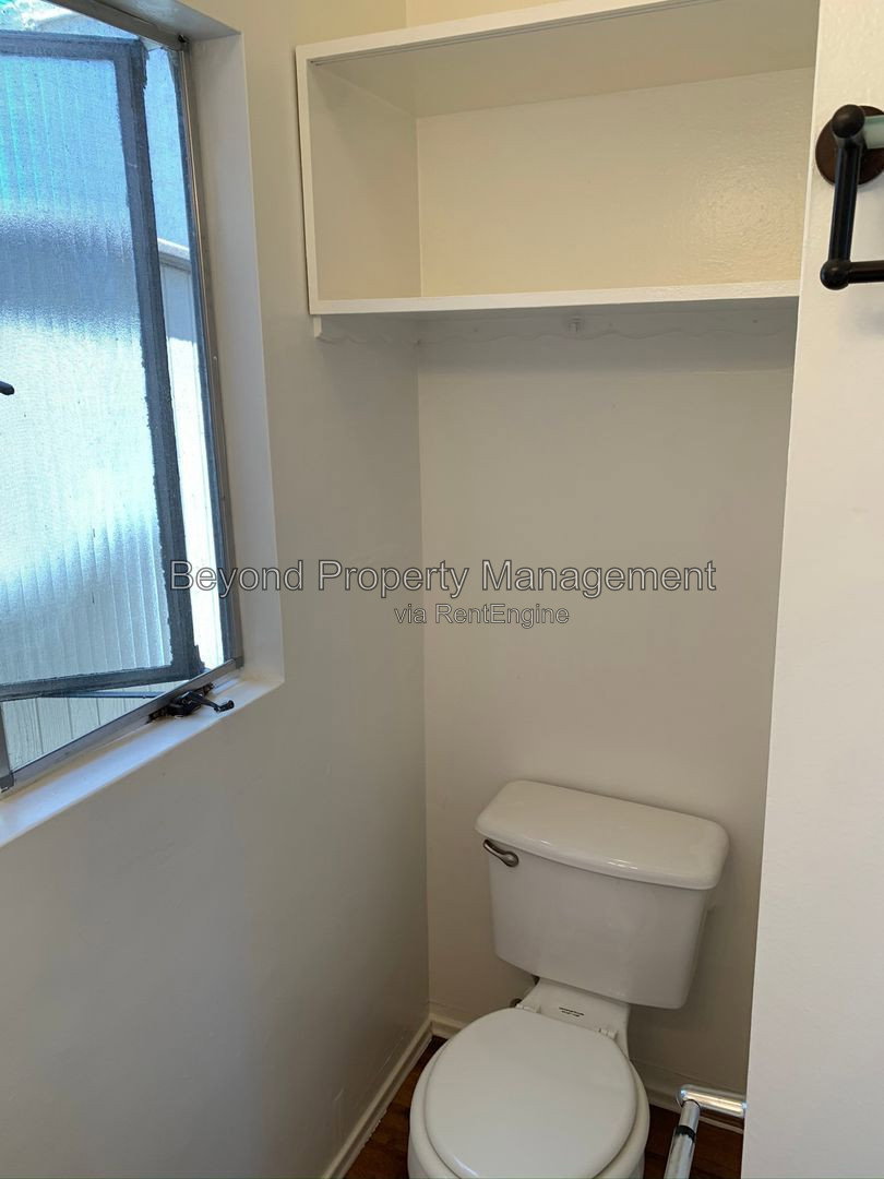 Gallery Image 17