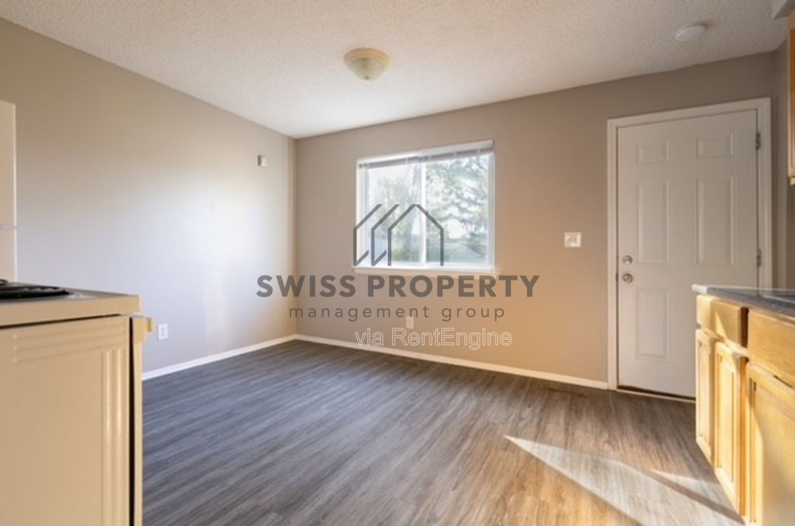 Gallery Image 17