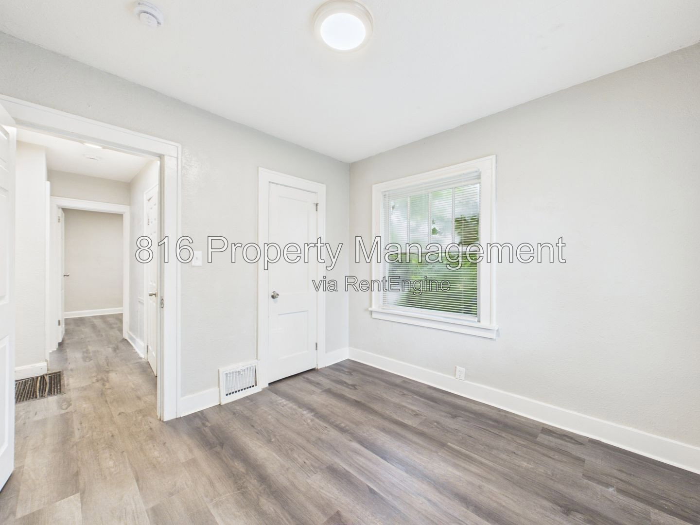 Gallery Image 19