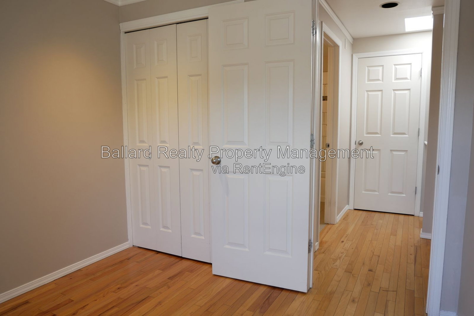 Gallery Image 18