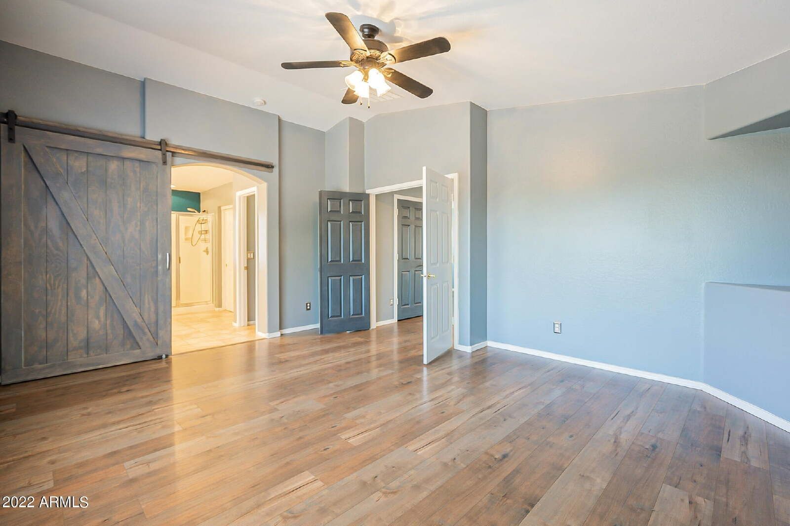 Gallery Image 13