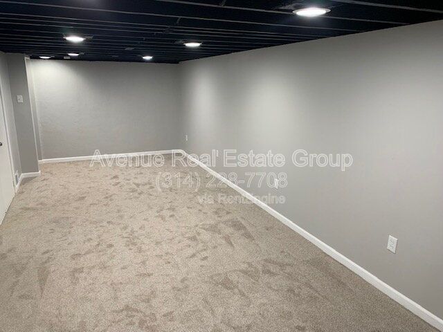 Gallery Image 32
