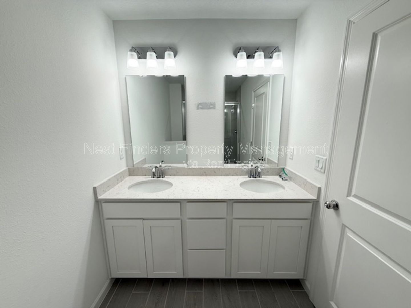 Gallery Image 16