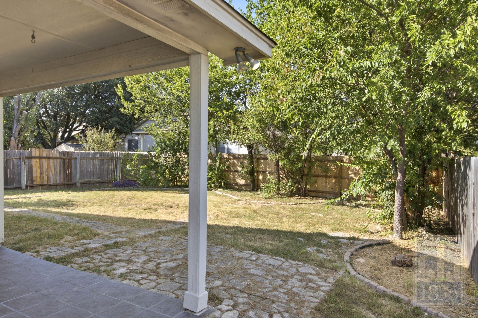 Gallery Image 19