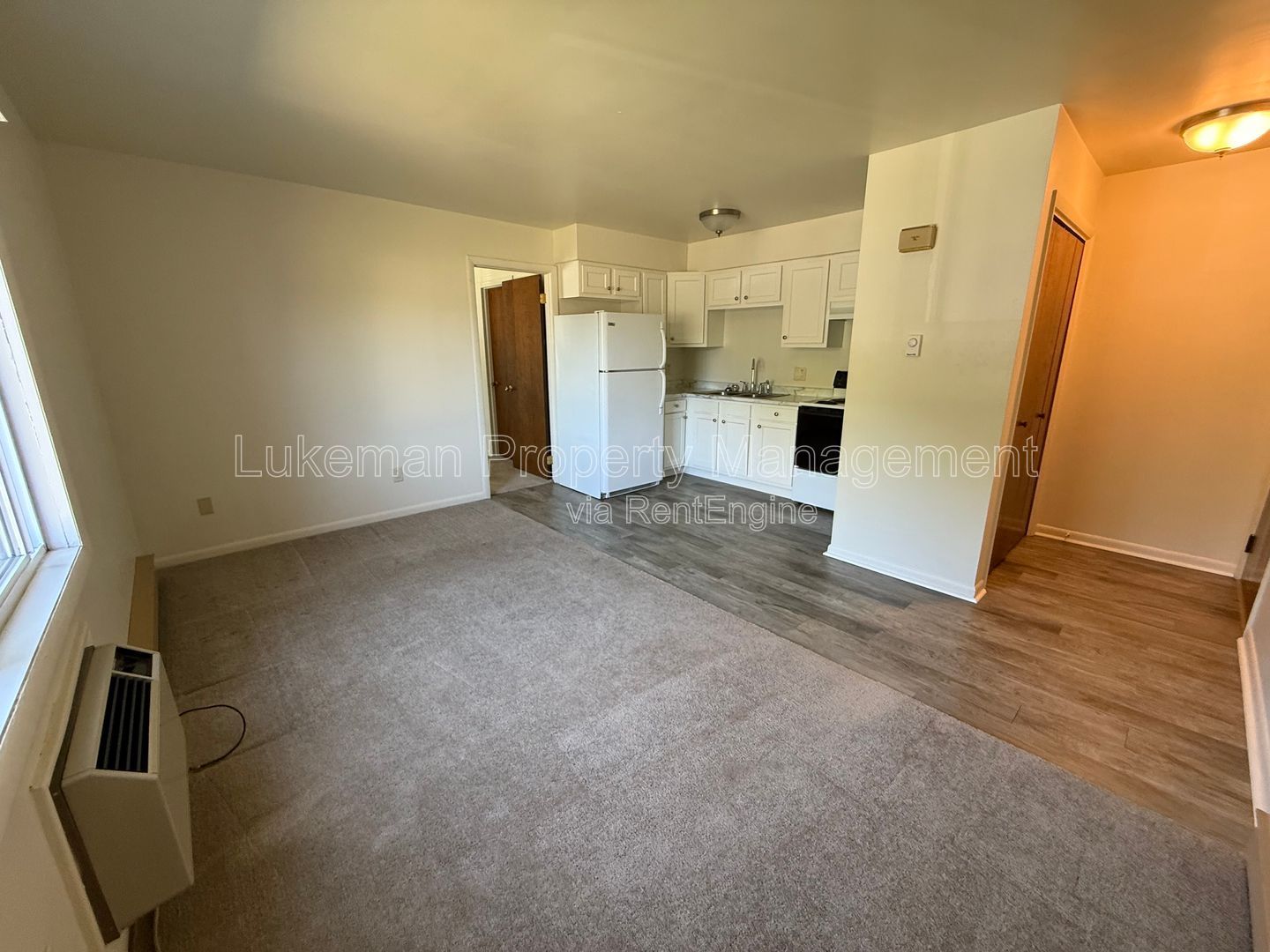 Gallery Image 0