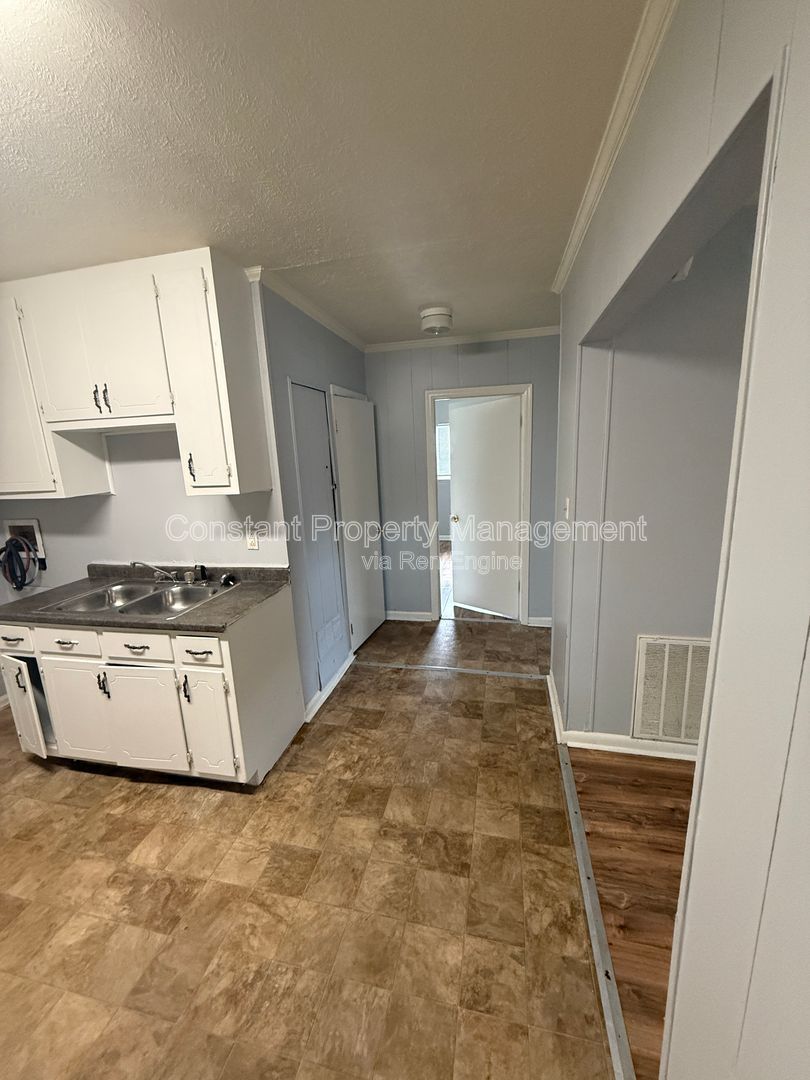 Gallery Image 8