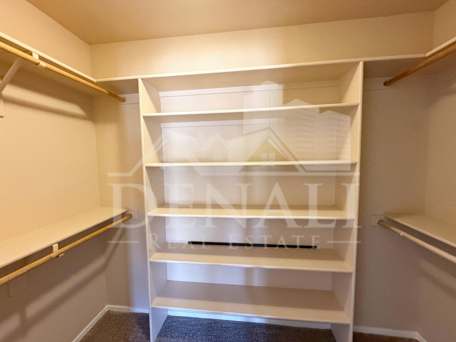 Gallery Image 17