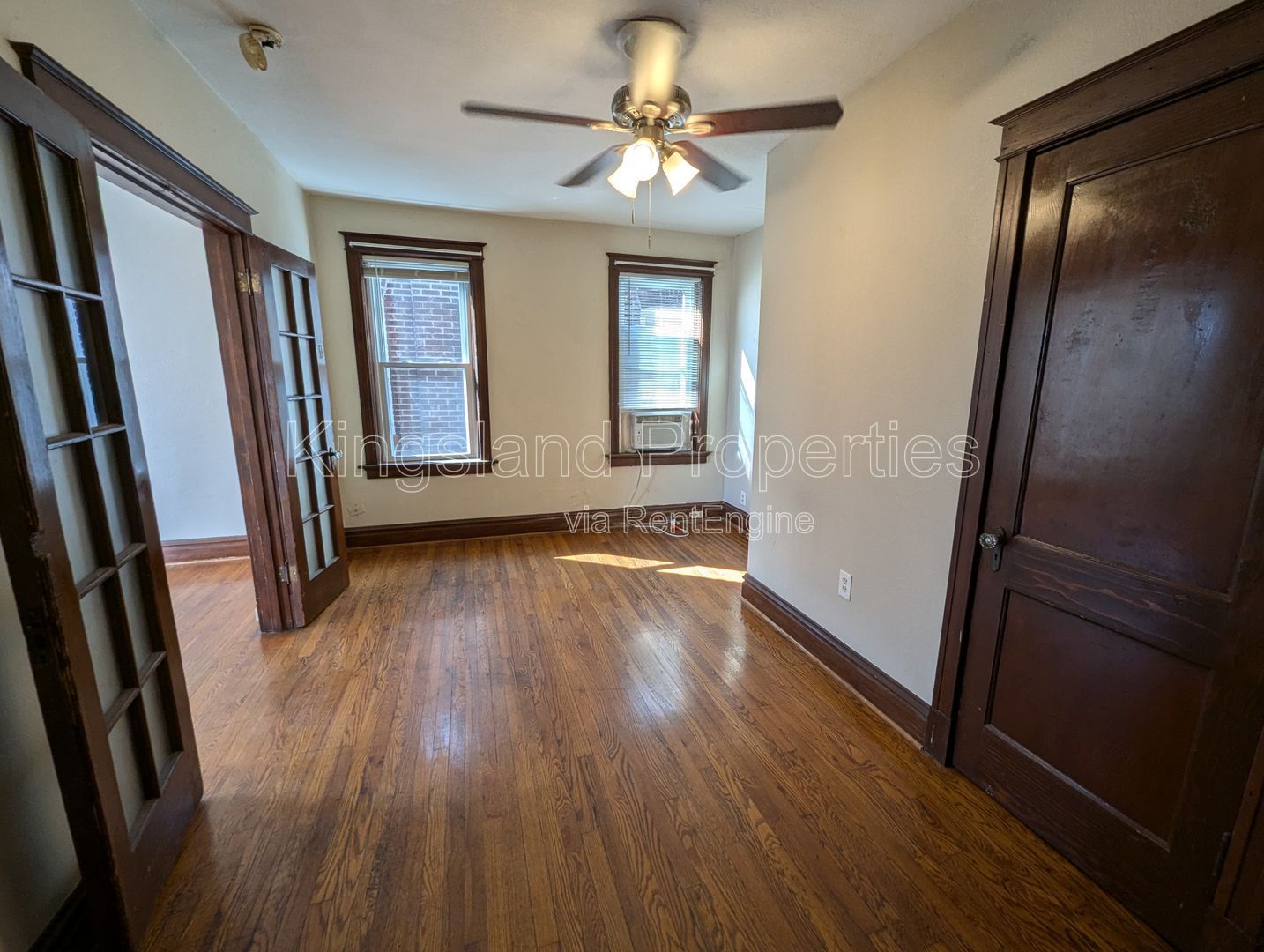 Gallery Image 0