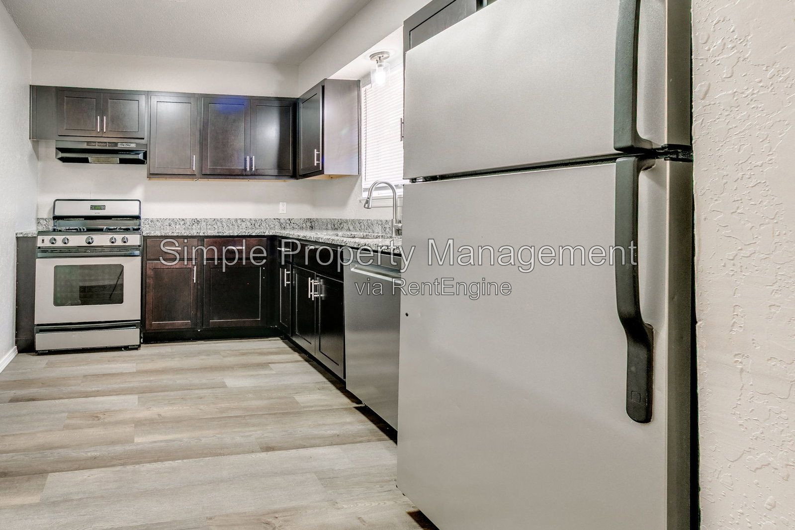 Gallery Image 0