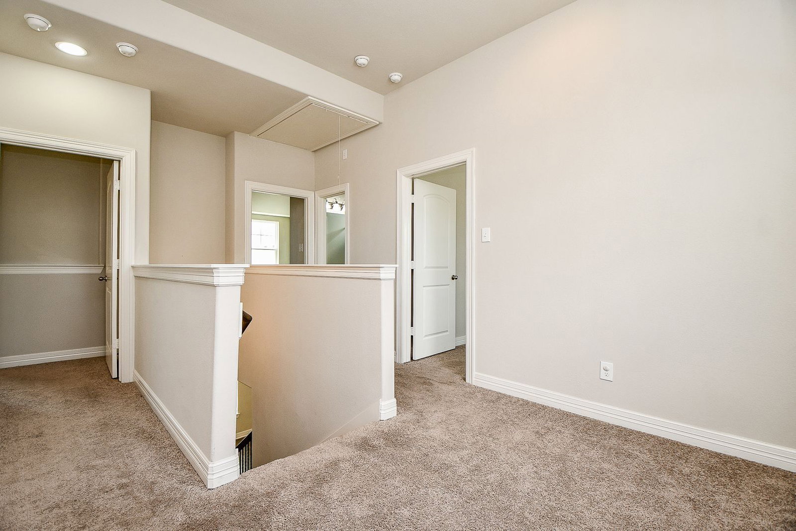 Gallery Image 14