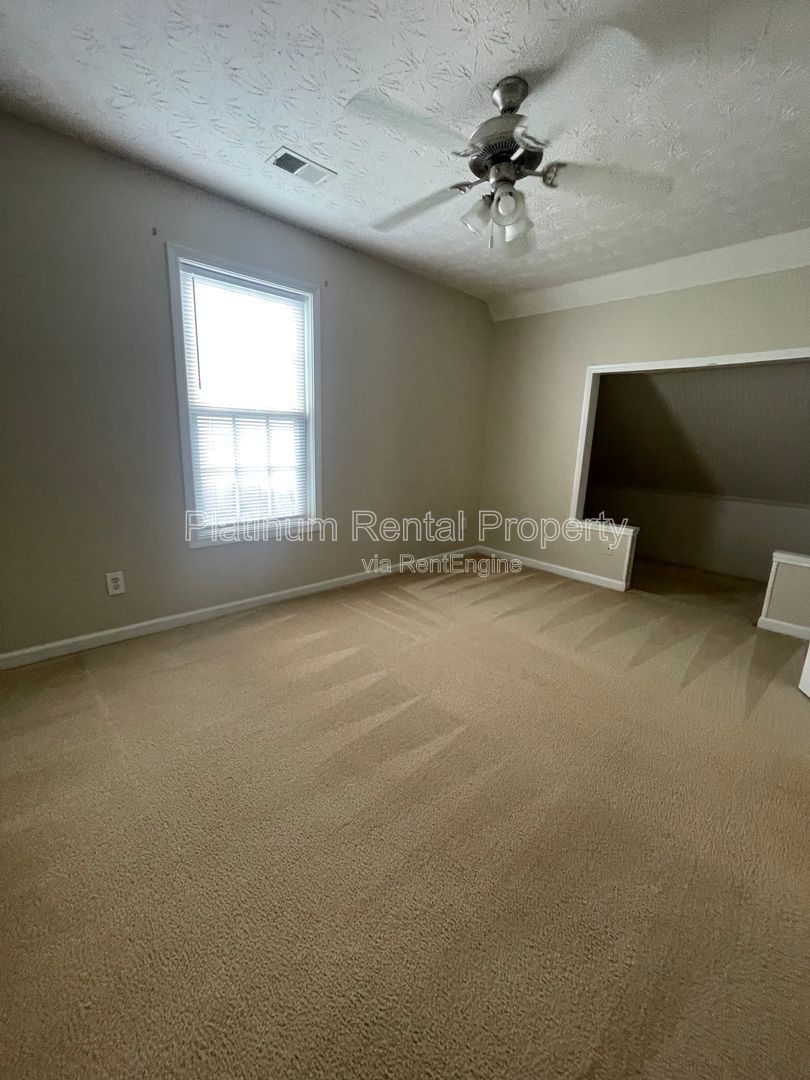 Gallery Image 58