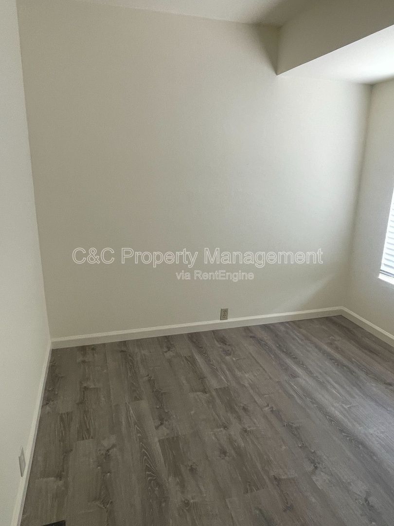 Gallery Image 20