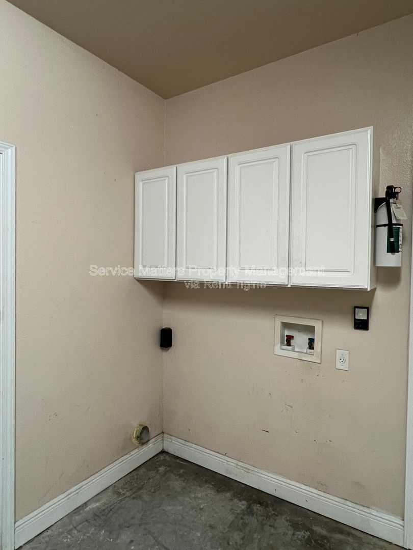 Gallery Image 37