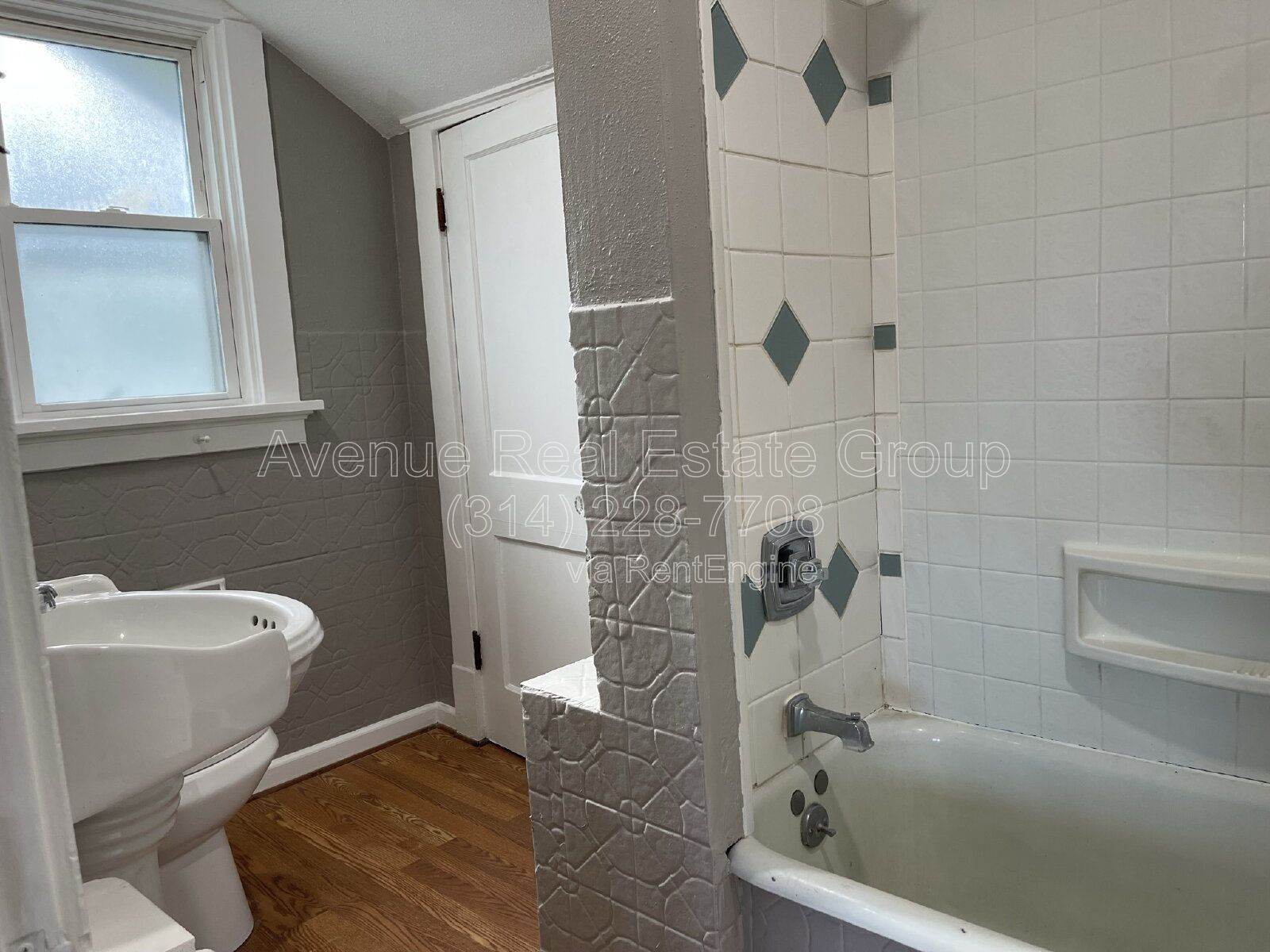 Gallery Image 9