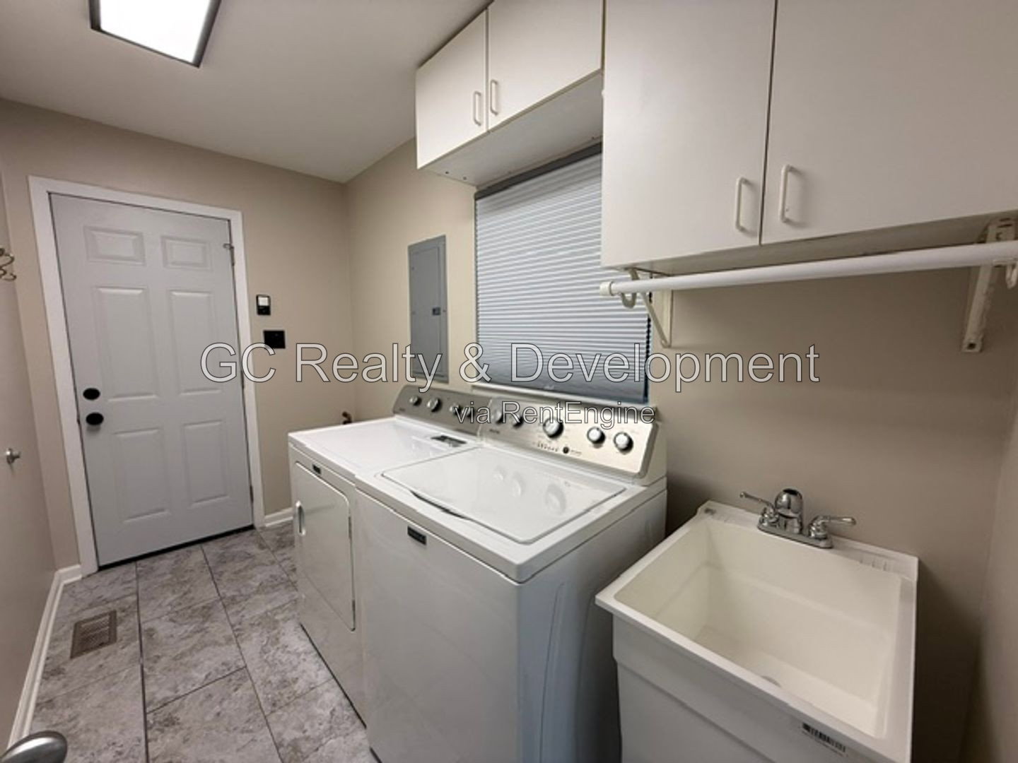Gallery Image 9