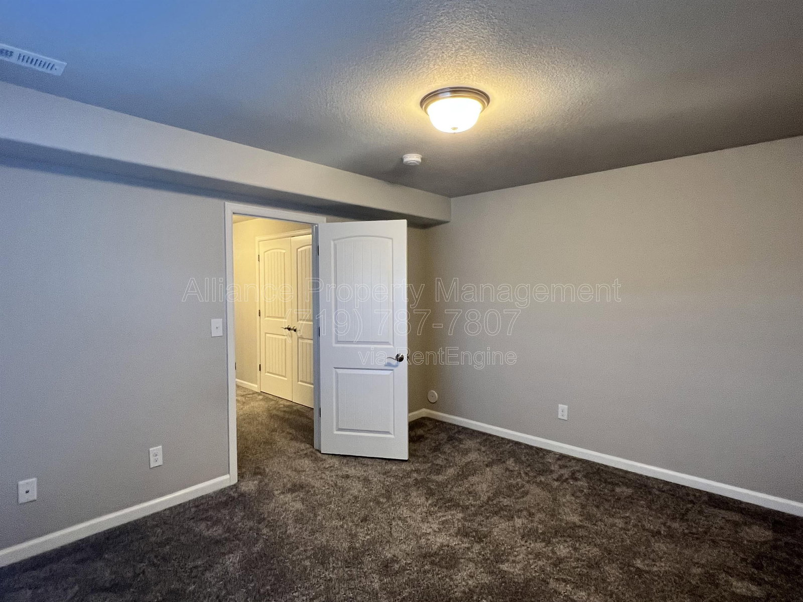 Gallery Image 33