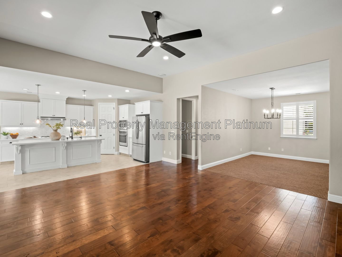 Gallery Image 16