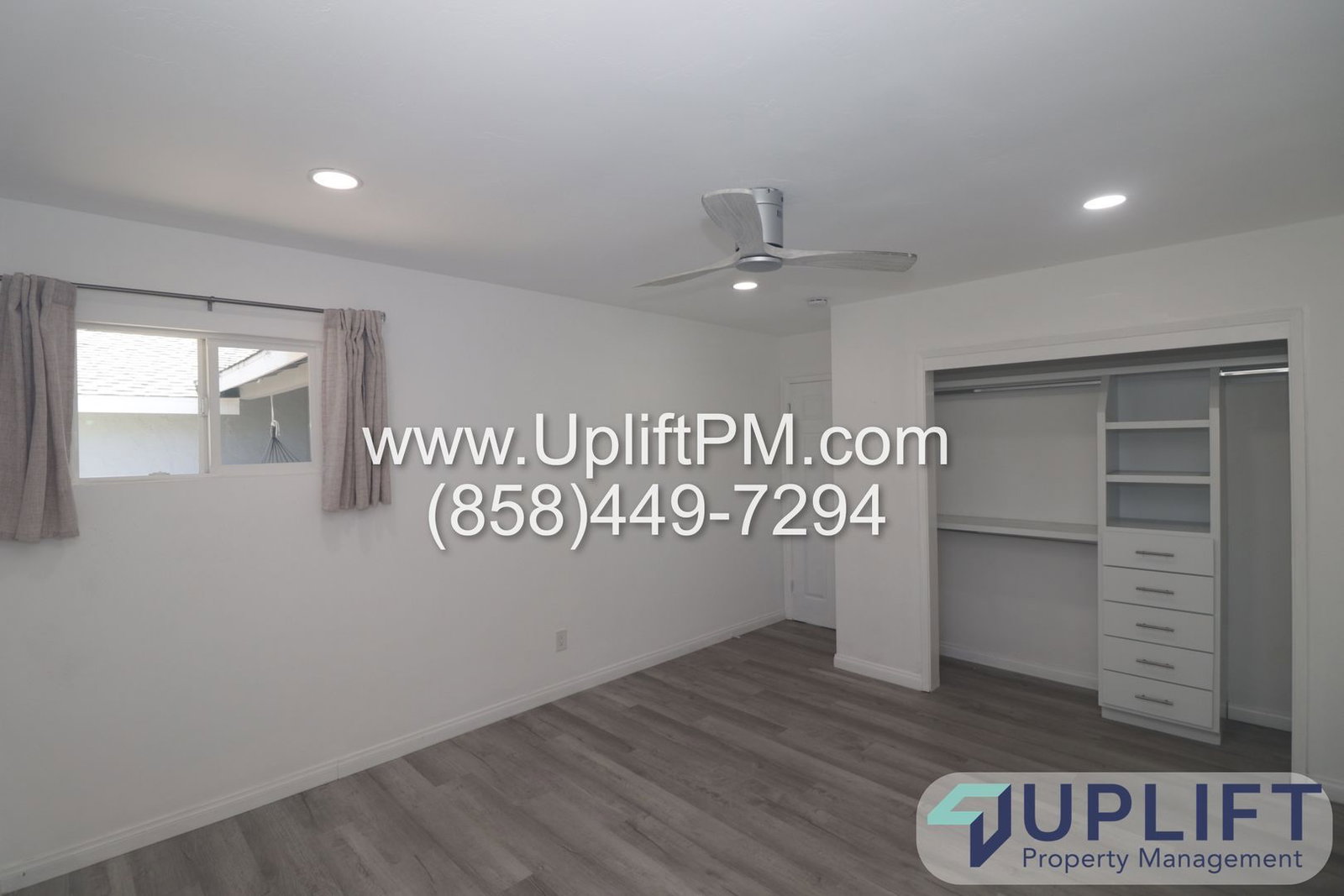 Gallery Image 13