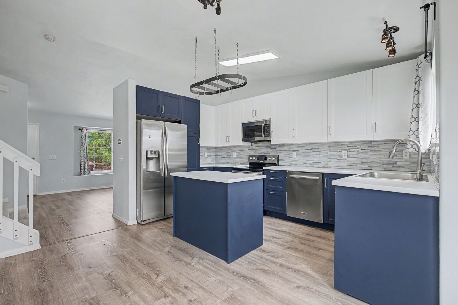 Gallery Image 12