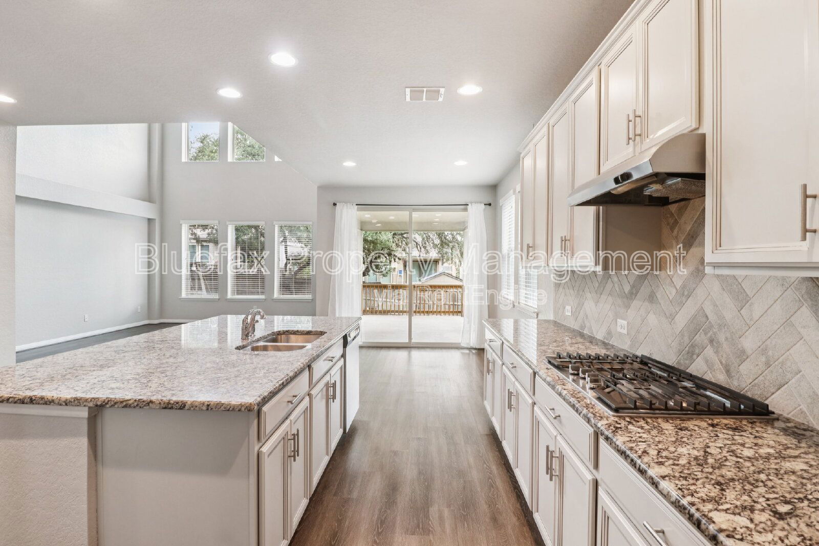 Gallery Image 14