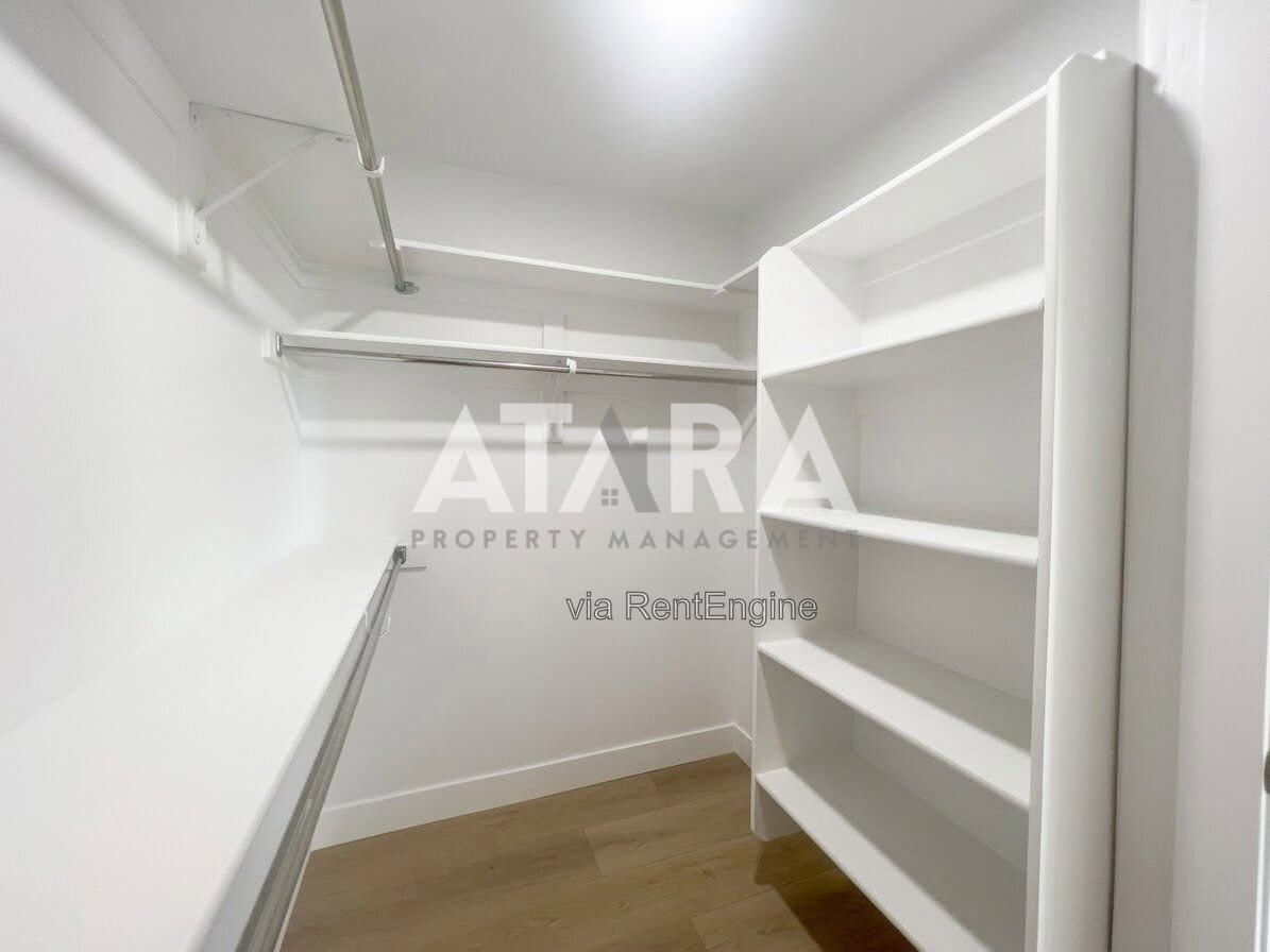Gallery Image 27