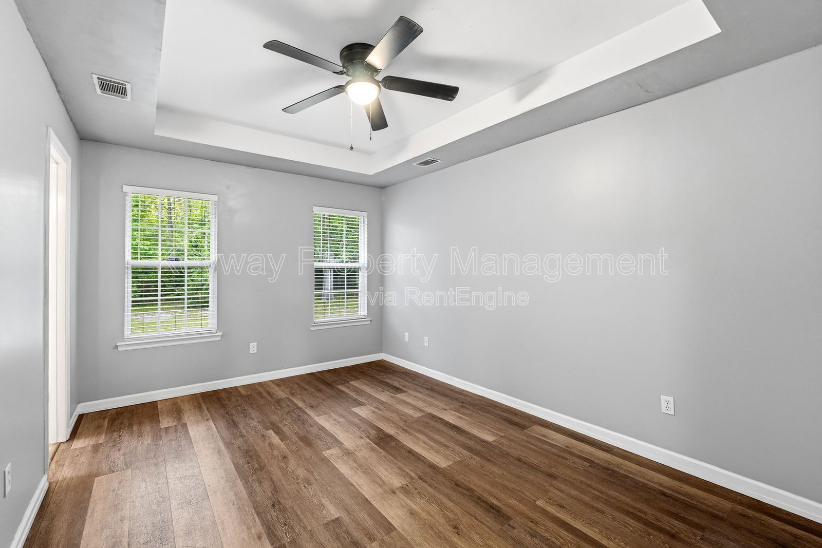 Gallery Image 16