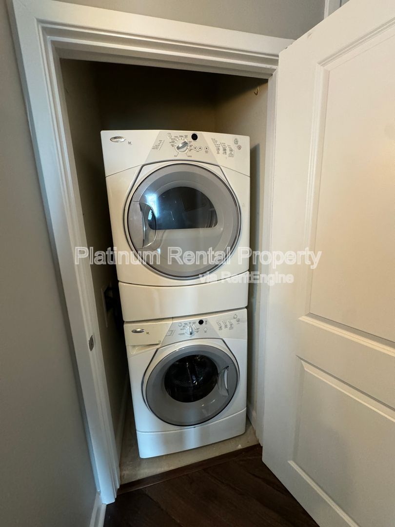 Gallery Image 22