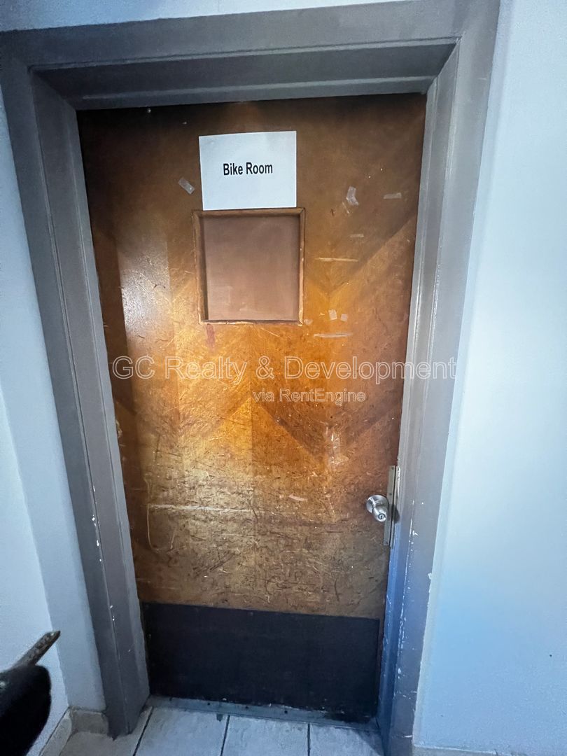 Gallery Image 19