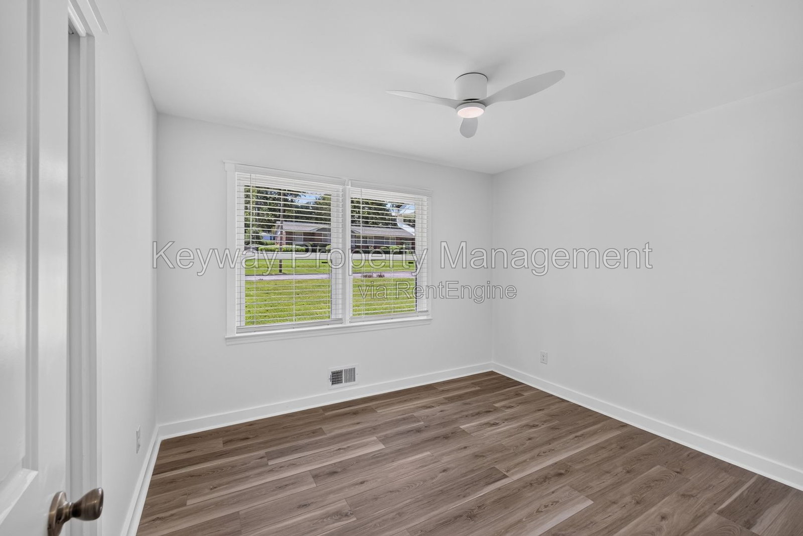 Gallery Image 19