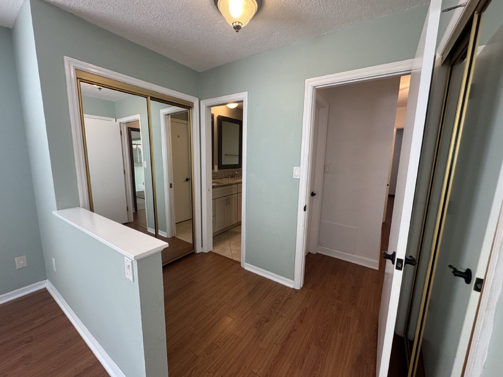 Gallery Image 14