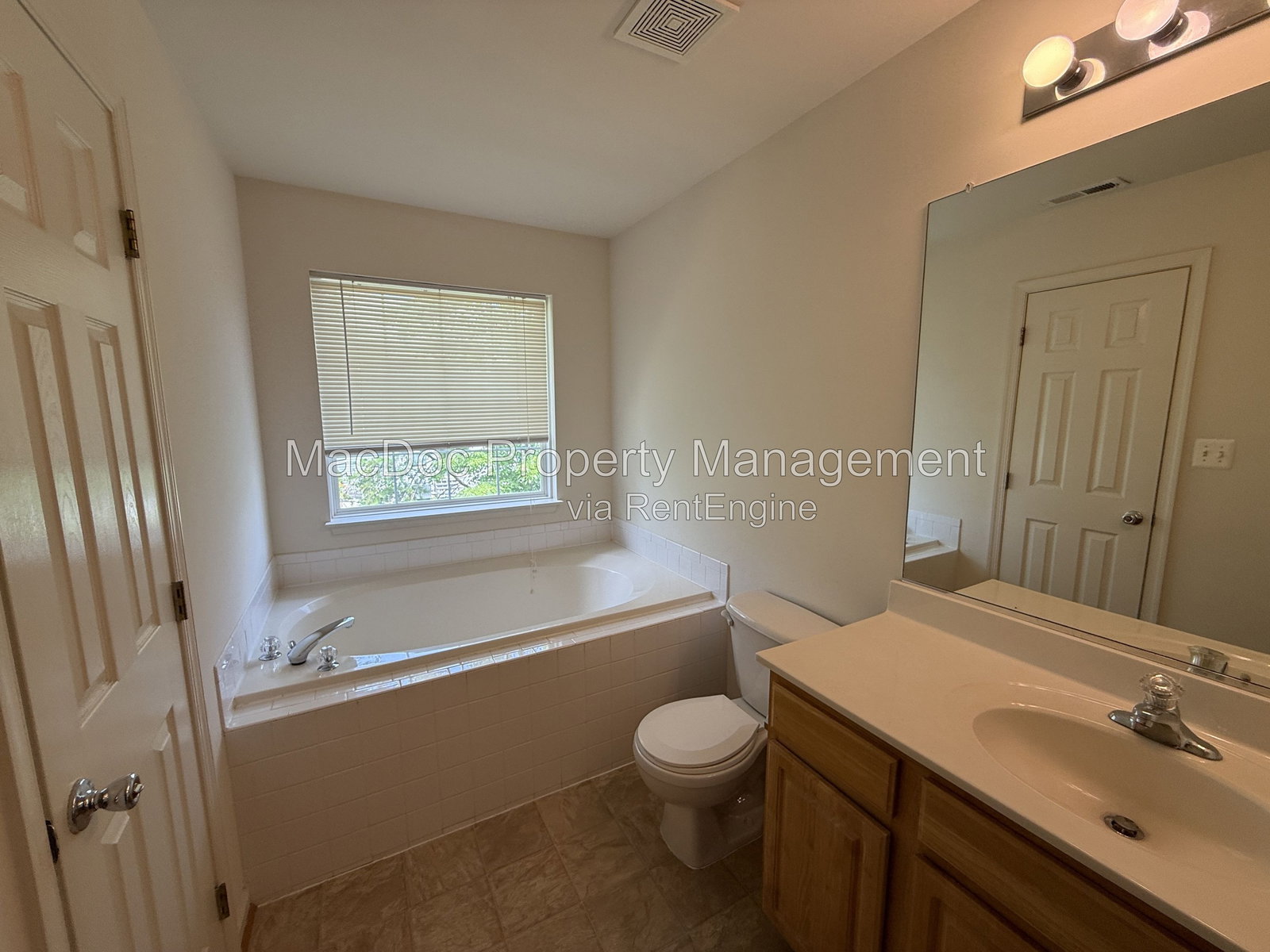 Gallery Image 43