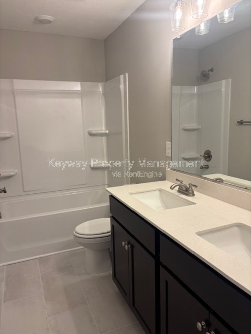 Gallery Image 16