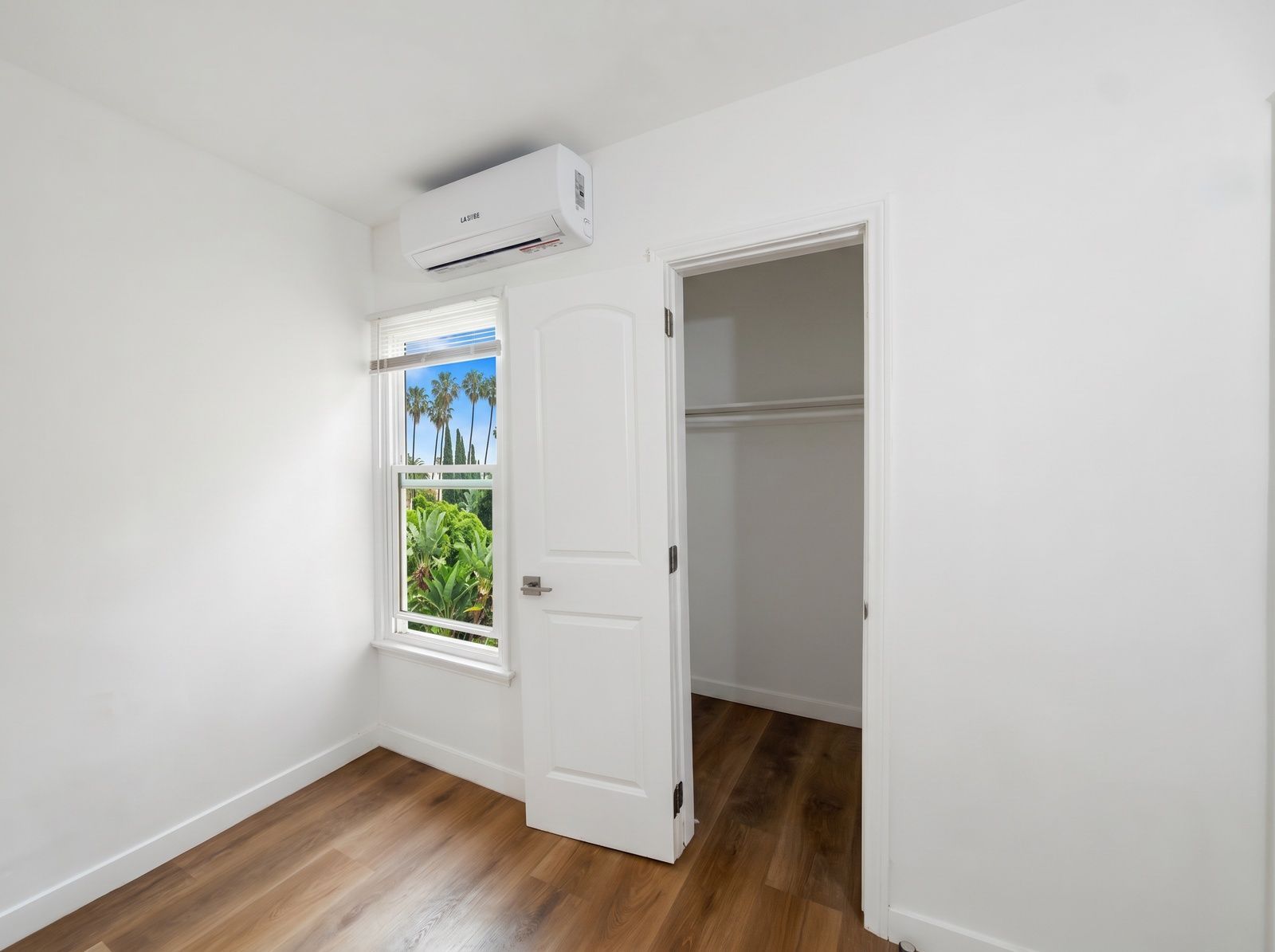 Gallery Image 14