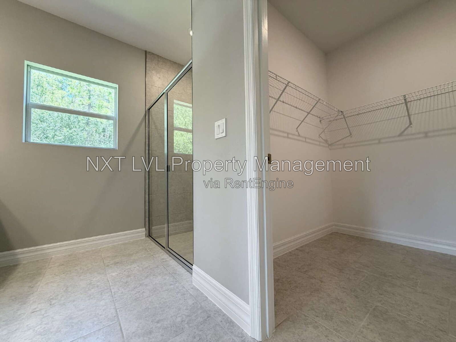 Gallery Image 18