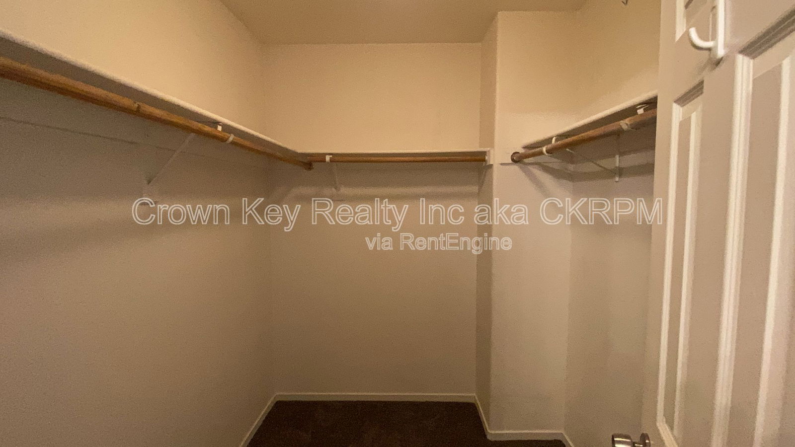 Gallery Image 31
